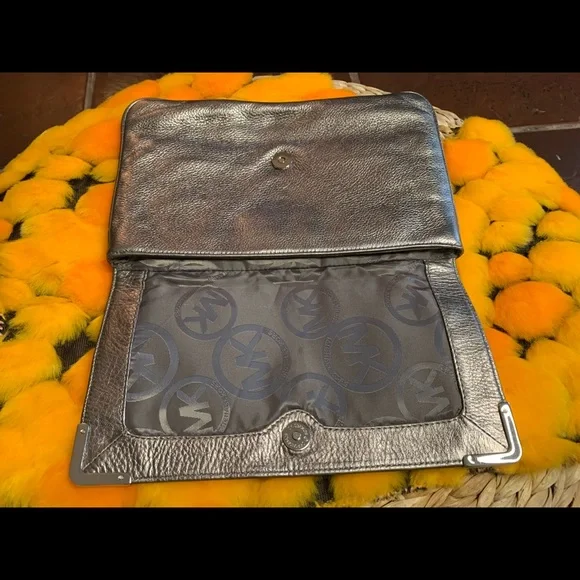 Michael Kors  Metallic Grey/Silver Leather Clutch - Picture 5 of 12